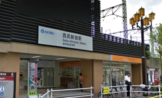 西武新宿駅北口 ローソン